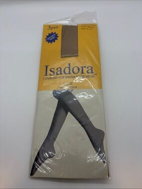 NWT Isadora Sheer Knee Highs - Beige (3 Pair)